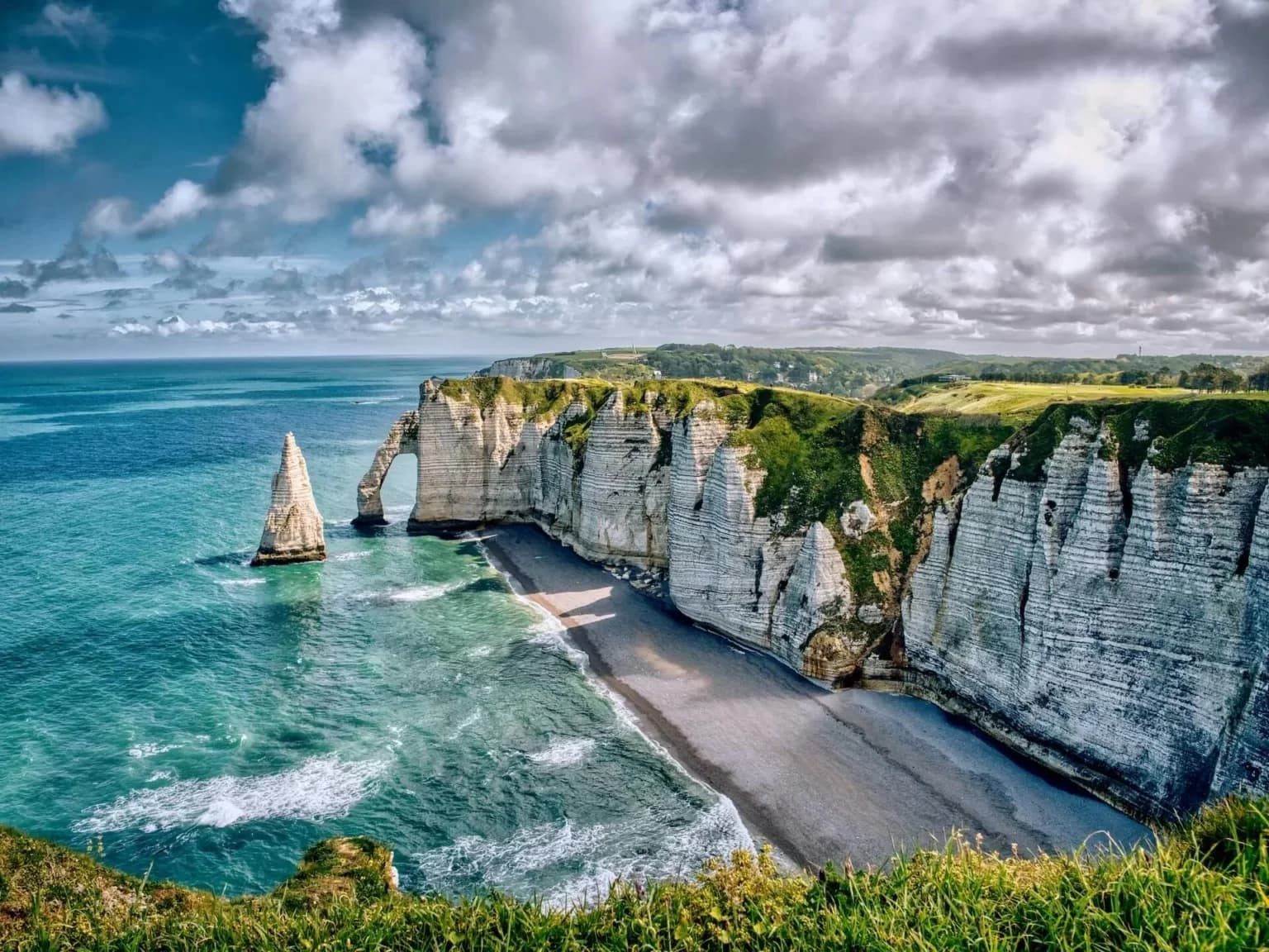 Normandy food tour: oysters, cider and Calvados