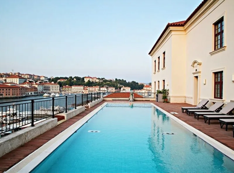 Lasala Plaza Hotel