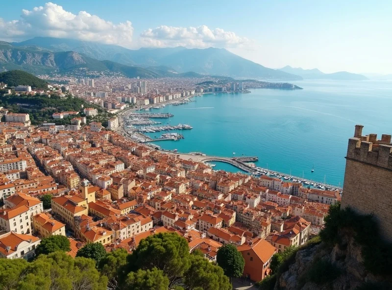 Colline du Château: views across Nice